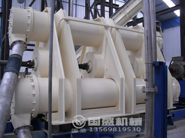 固體振動磨機(jī) 固體振動磨機(jī)